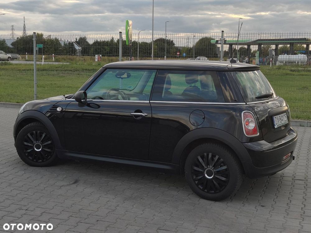 MINI ONE Standard - 5