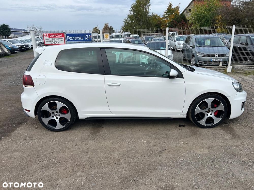 Volkswagen Golf 2.0 GTI - 6