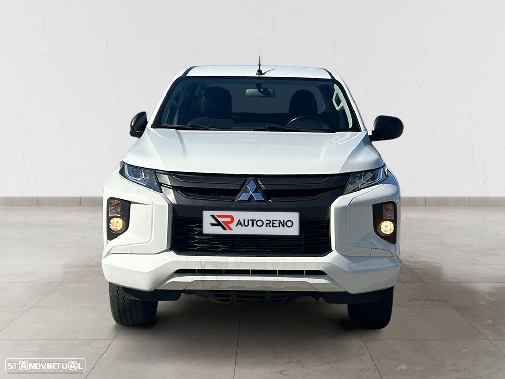 Mitsubishi L200 2.3 DI-D Space Cab Invite 4WD - 9