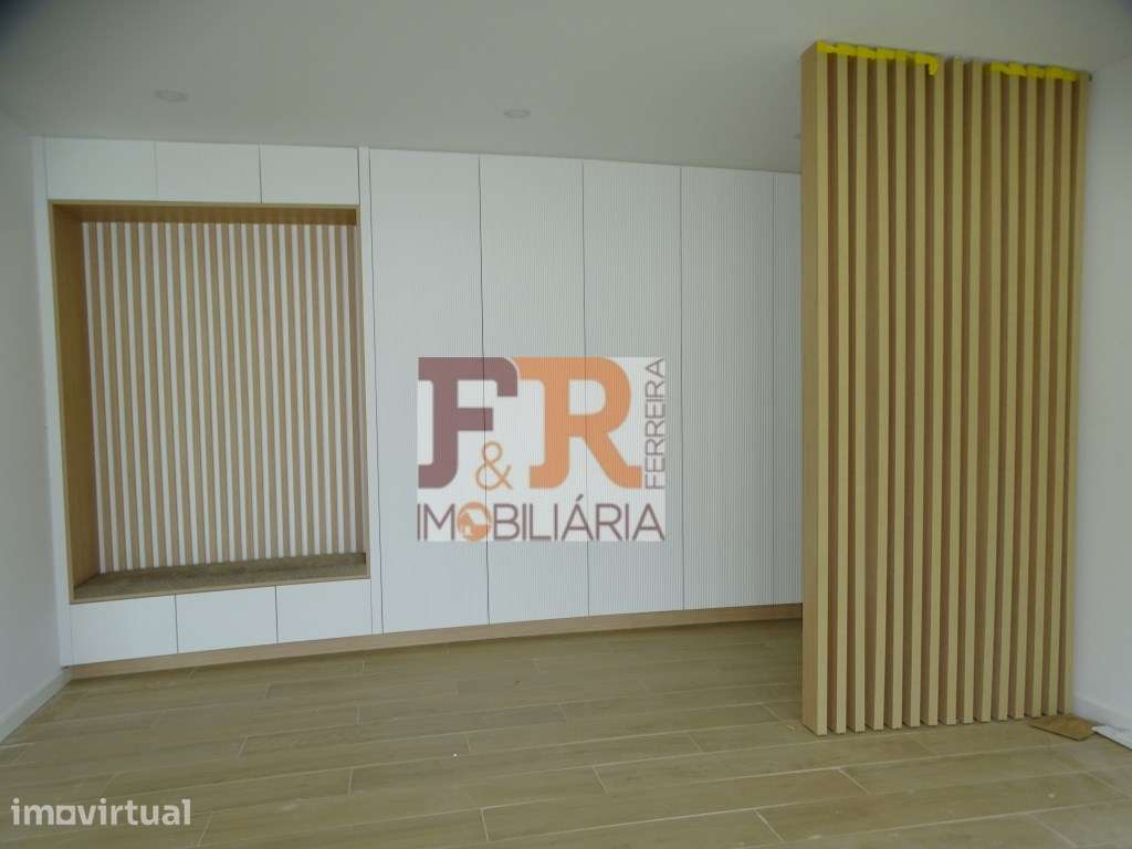 Moradia Isolada Térrea V4 com Garagem - Quinta do Anjo Palmela - Grande imagem: 3/37