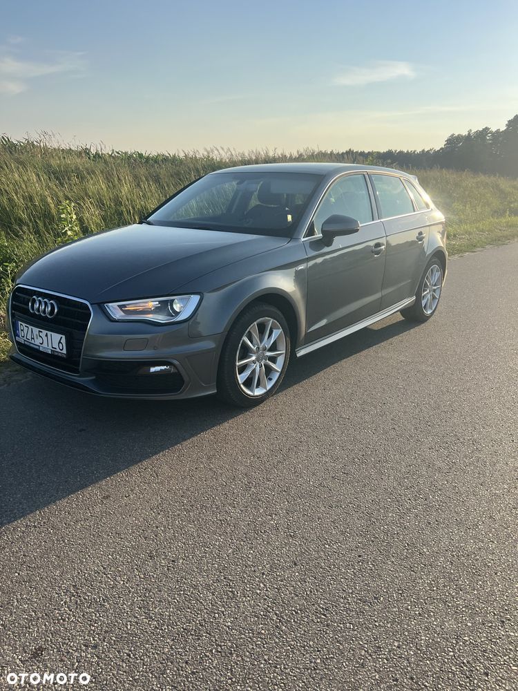 Audi A3 Sportback - 1