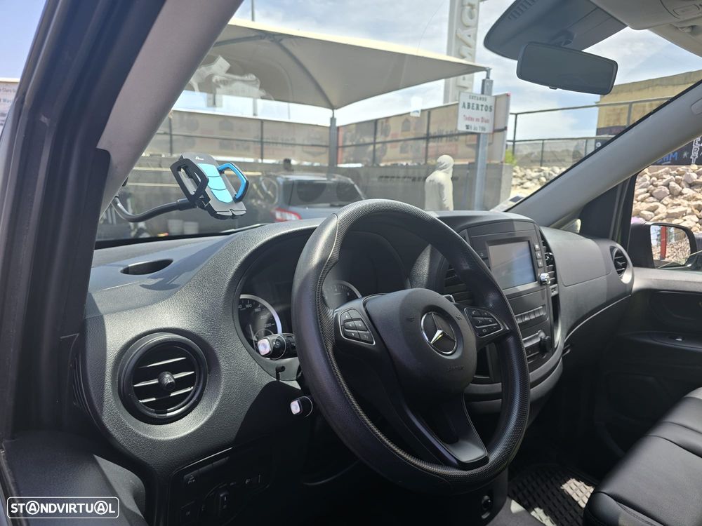 Mercedes-Benz Vito Misto Extra-Longa Aut. PRO - 9