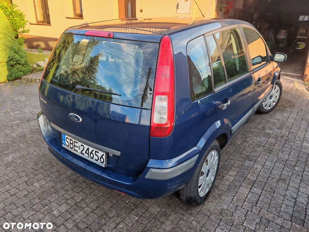 Ford Fusion - 3