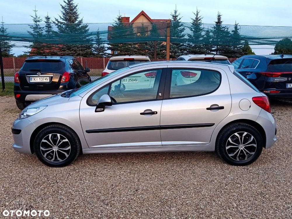 Peugeot 207 75 forever - 24