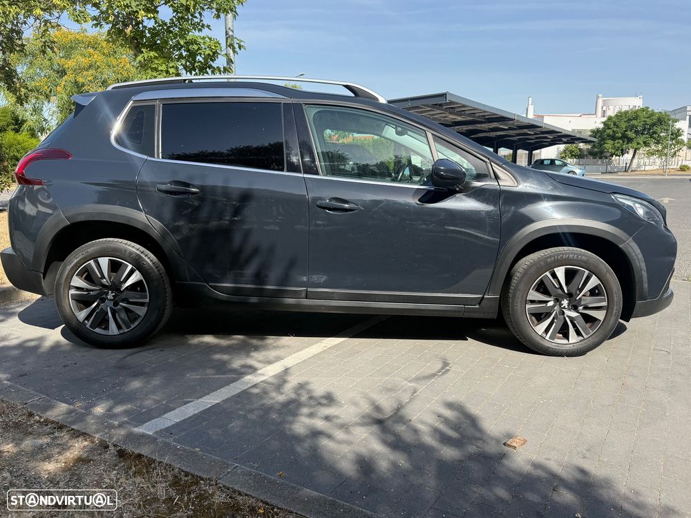 Peugeot 2008 PureTech 110 GPF Stop&Start EAT6 Active - 4
