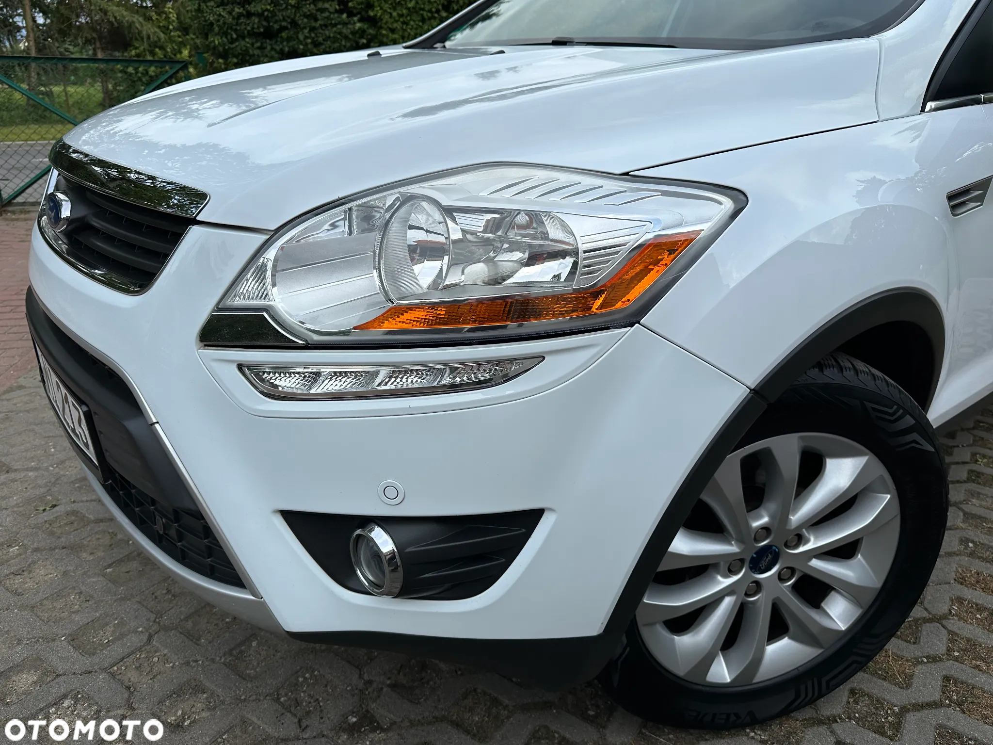 Ford Kuga 2.0 TDCi 4WD Titanium - 14