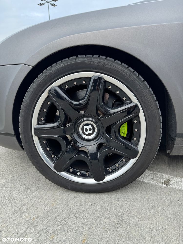 Bentley Continental GT - 24