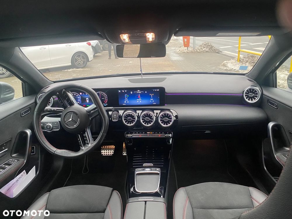 Mercedes-Benz Klasa A 250 e PHEV AMG Line 8G-DCT - 9
