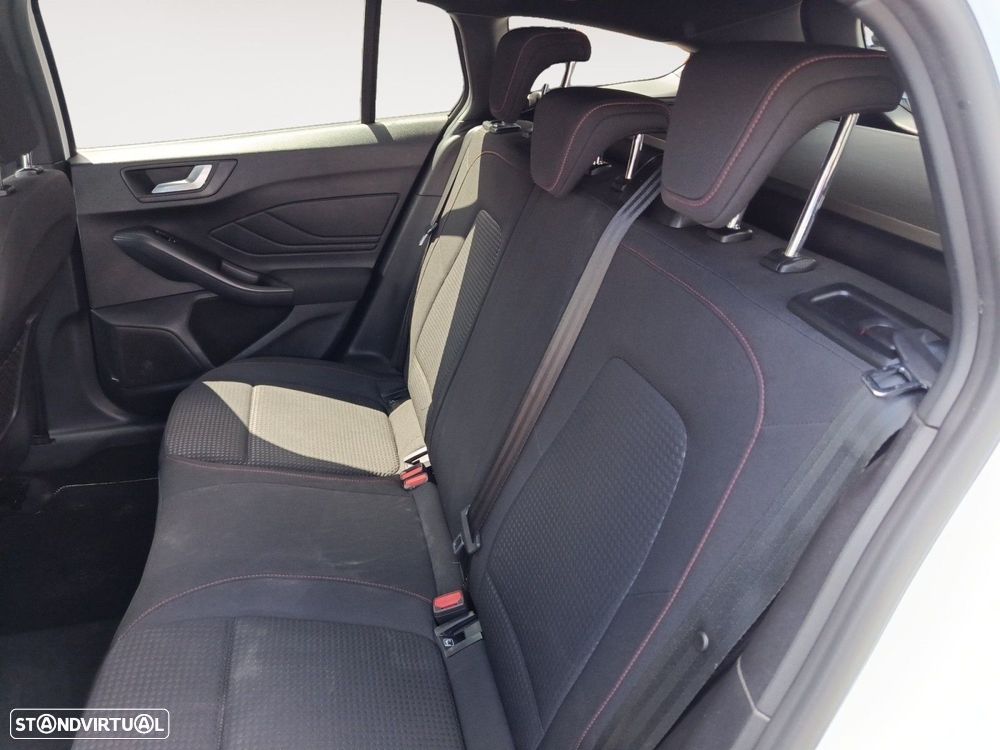 Ford Focus 1.0 EcoBoost ST-Line - 13