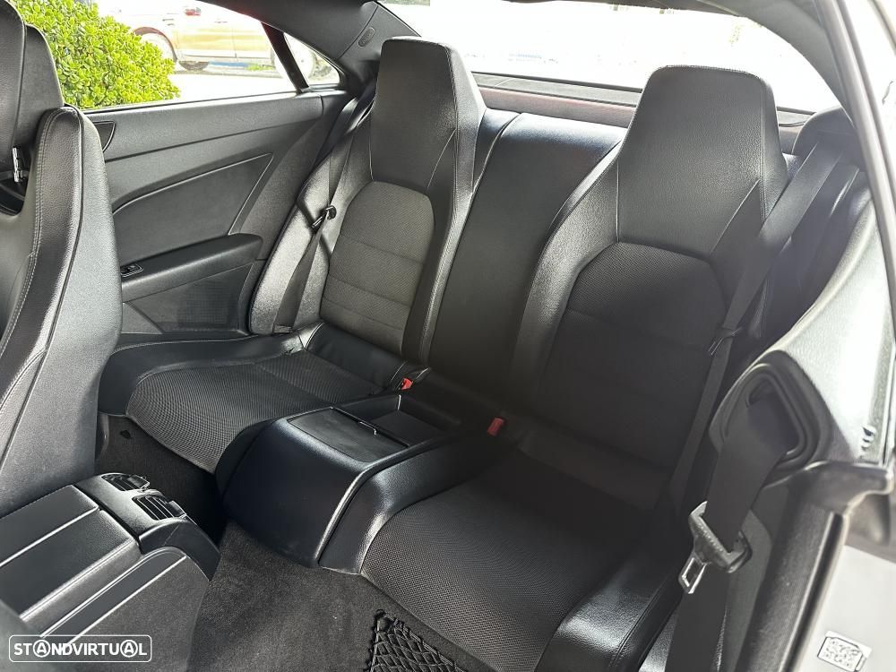 Mercedes-Benz E 250 CDi Elegance BlueEfficiency Auto - 31