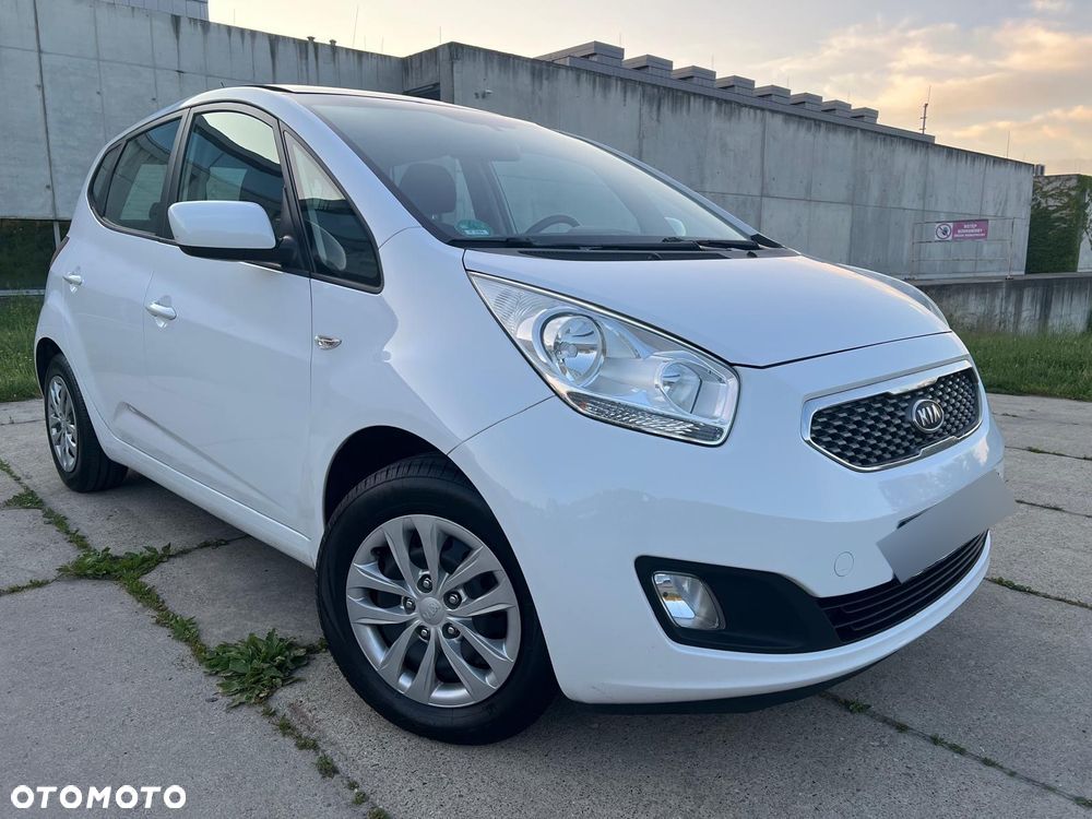 Kia Venga 1.4 CVVT Business Line - 1