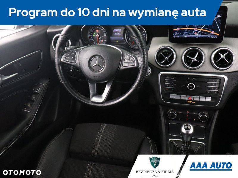 Mercedes-Benz CLA - 9