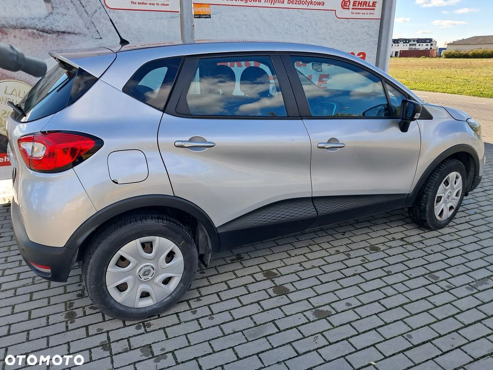Renault Captur 0.9 Energy TCe Life EU6 - 3