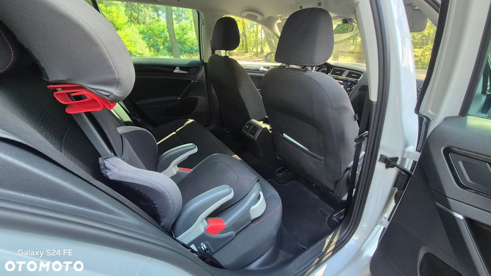 Volkswagen Golf 1.6 TDI BMT Comfortline - 13