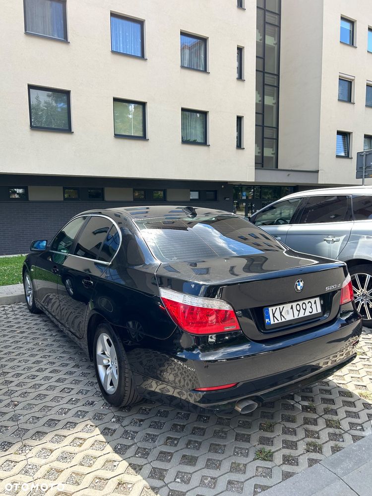 BMW Seria 5 520d - 3