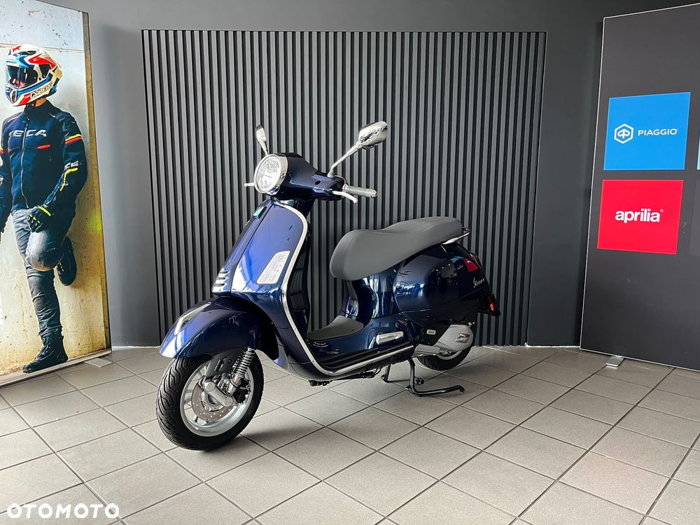 Vespa GTS - 10