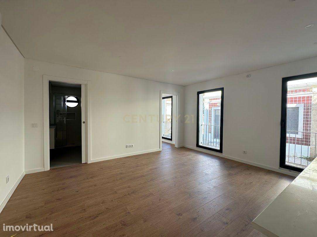 Arrendamento T1 na Zona Ribeirinha do Barreiro - Grande imagem: 3/15