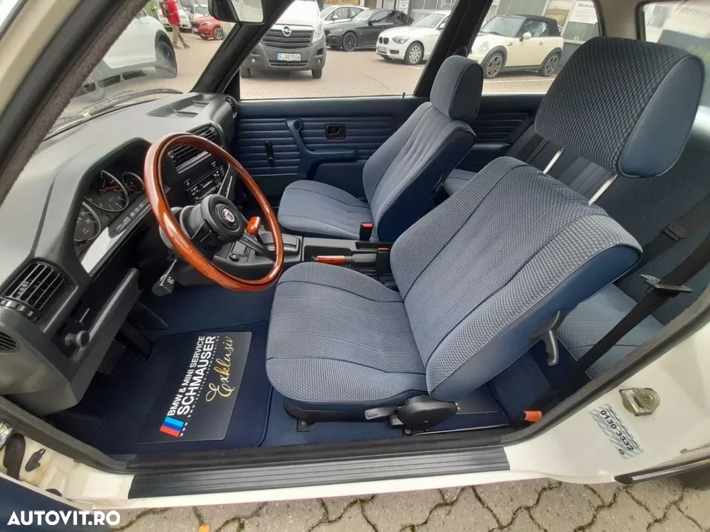 BMW Seria 3 - 20