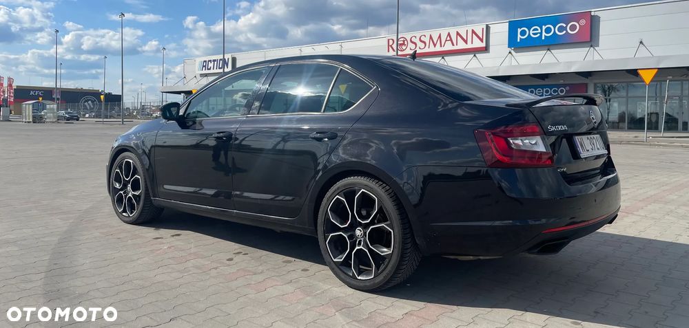 Skoda Octavia 2.0 TDI SCR 4x4 RS DSG - 5
