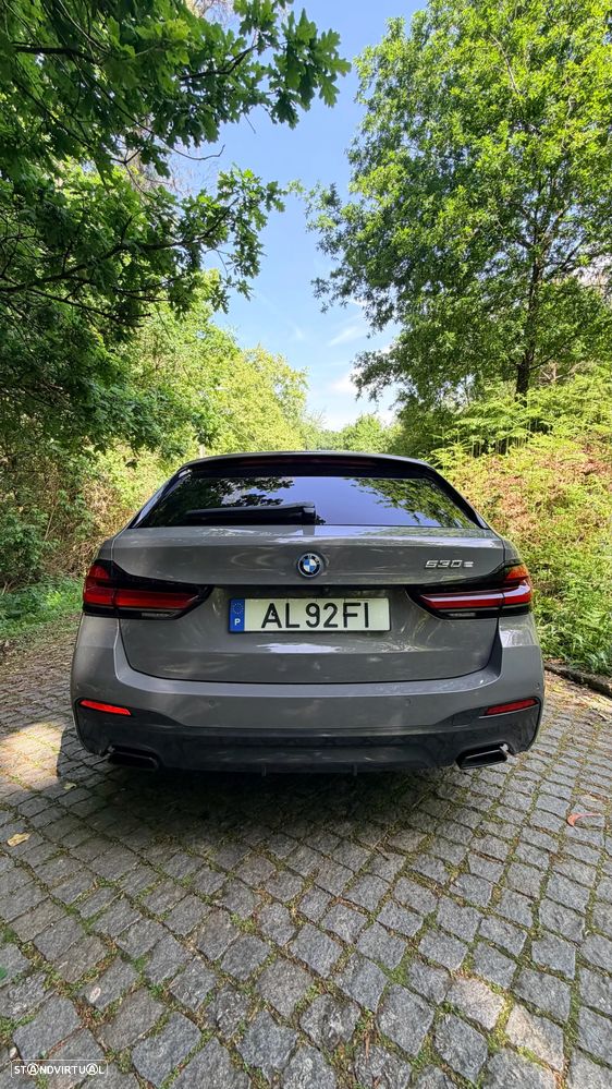 BMW 530 e Pack Desportivo M - 3