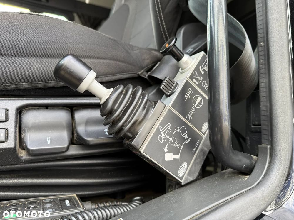 MAN TGS 33.510 6x4 EURO6 WYWROTKA TRÓJSTRONNA Z BORDMATIKIEM - 18