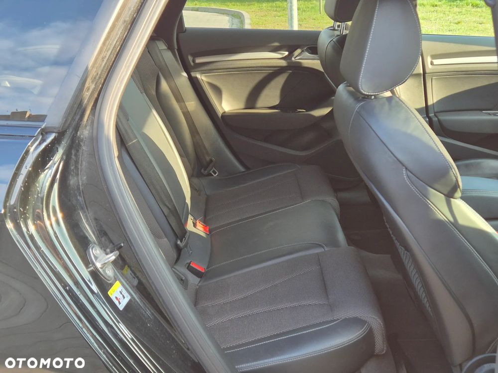 Audi A3 Sportback 2.0 TFSI quattro S tronic sport - 18