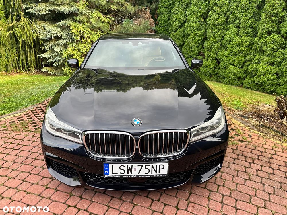 BMW Seria 7 750Li xDrive - 1