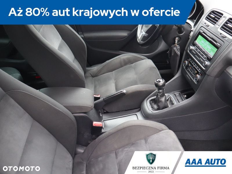 Volkswagen Golf - 11