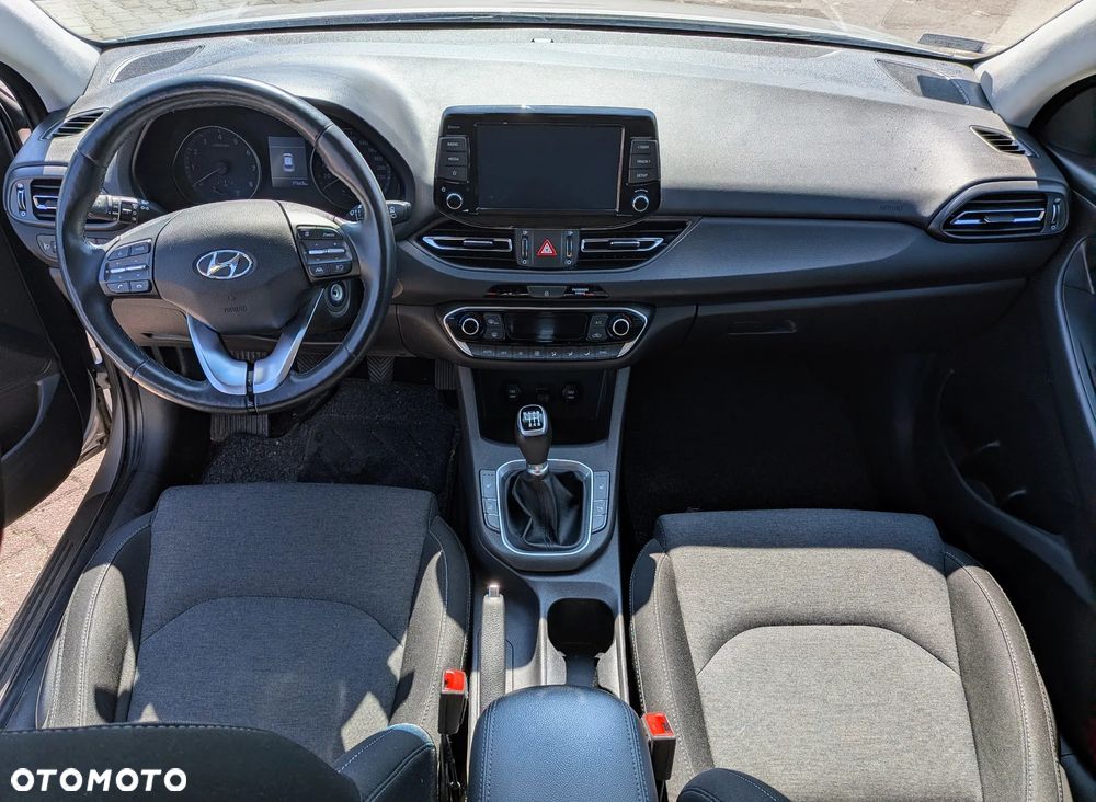 Hyundai i30 1.5 DPI Comfort - 15