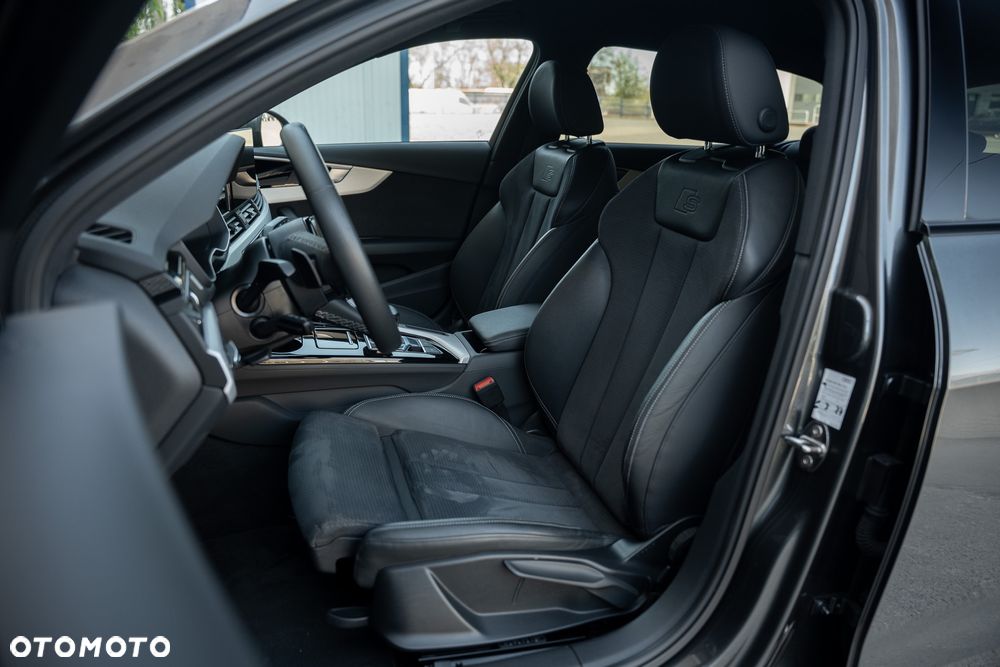 Audi A4 Avant 40 TFSI S tronic S line - 24