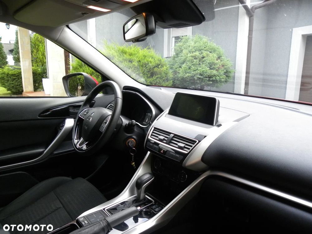 Mitsubishi Eclipse Cross 1.5 T-MIVEC CVT 4WD Spirit+ - 22