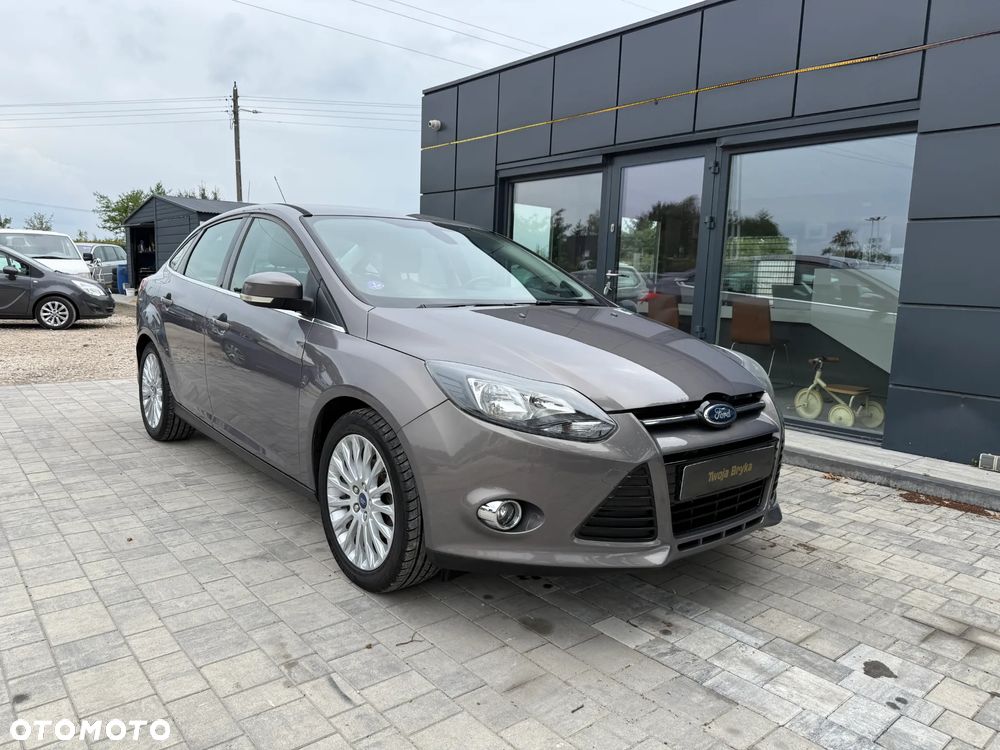 Ford Focus 1.6 Ti-VCT Sport - 2