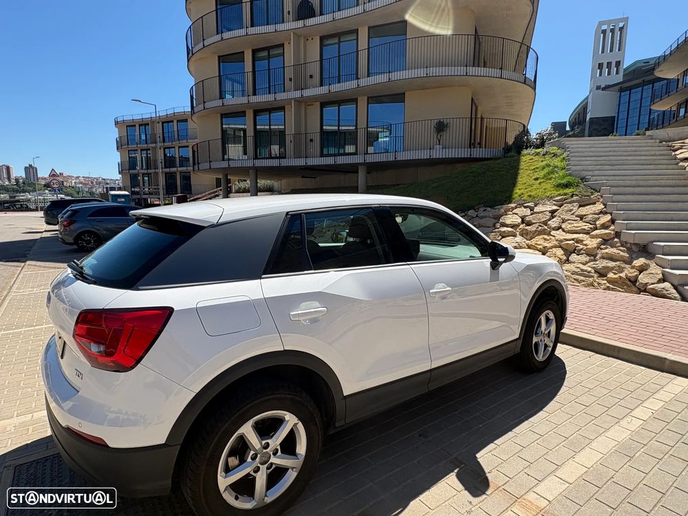 Audi Q2 1.6 TDI Design - 7