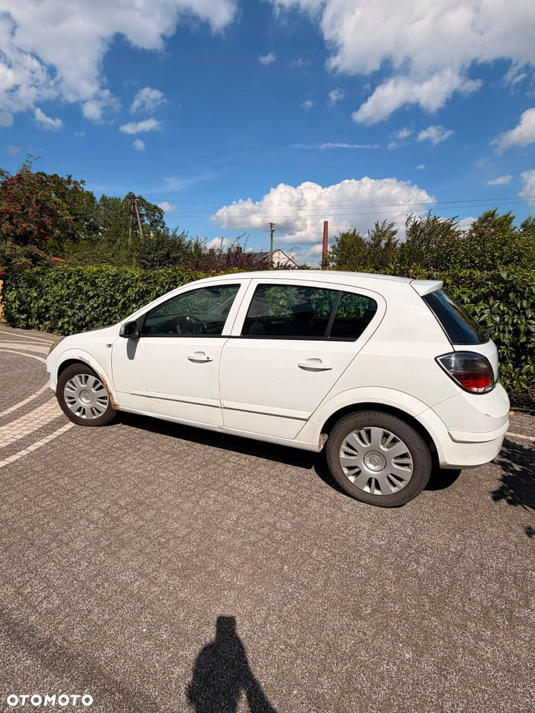 Opel Astra - 2