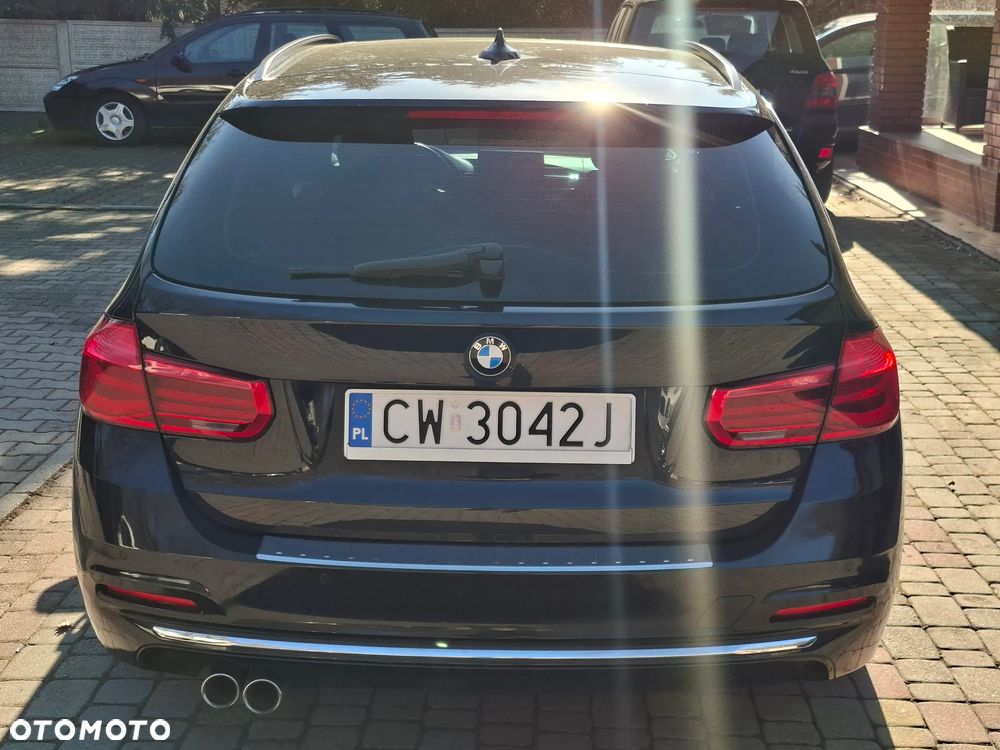 BMW Seria 3 320d Luxury Line - 7