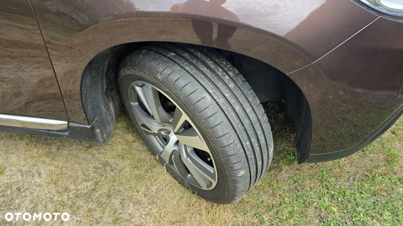 Peugeot 2008 1.6 VTi Allure - 19