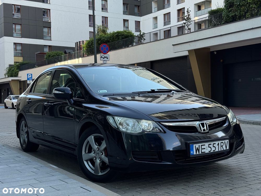 Honda Civic 1.8 Comfort - 2