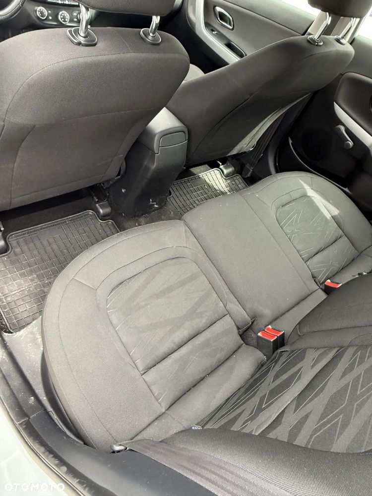 Kia Ceed 1.4 S - 6