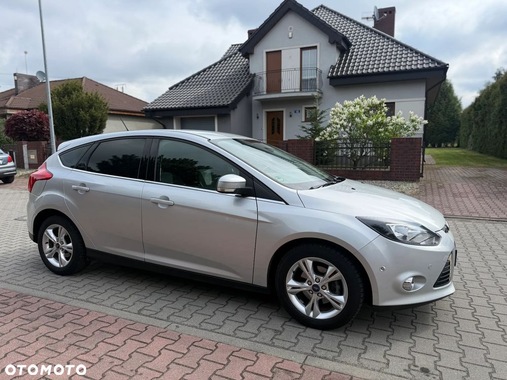 Ford Focus - 22
