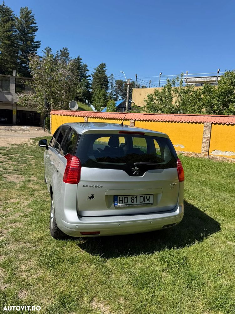 Peugeot 5008 - 7