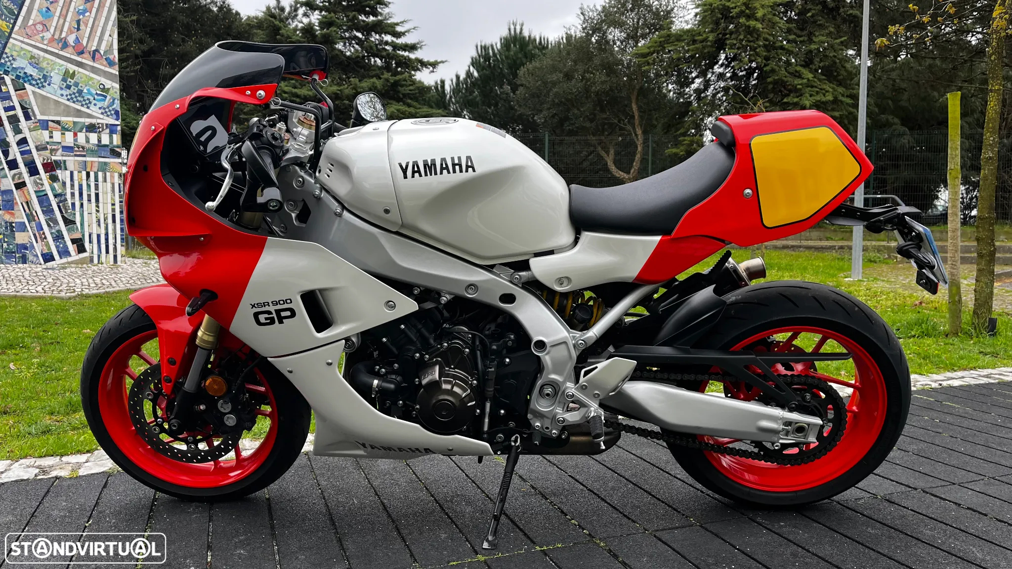 Yamaha XSR 900 GP Pack Racer - 7