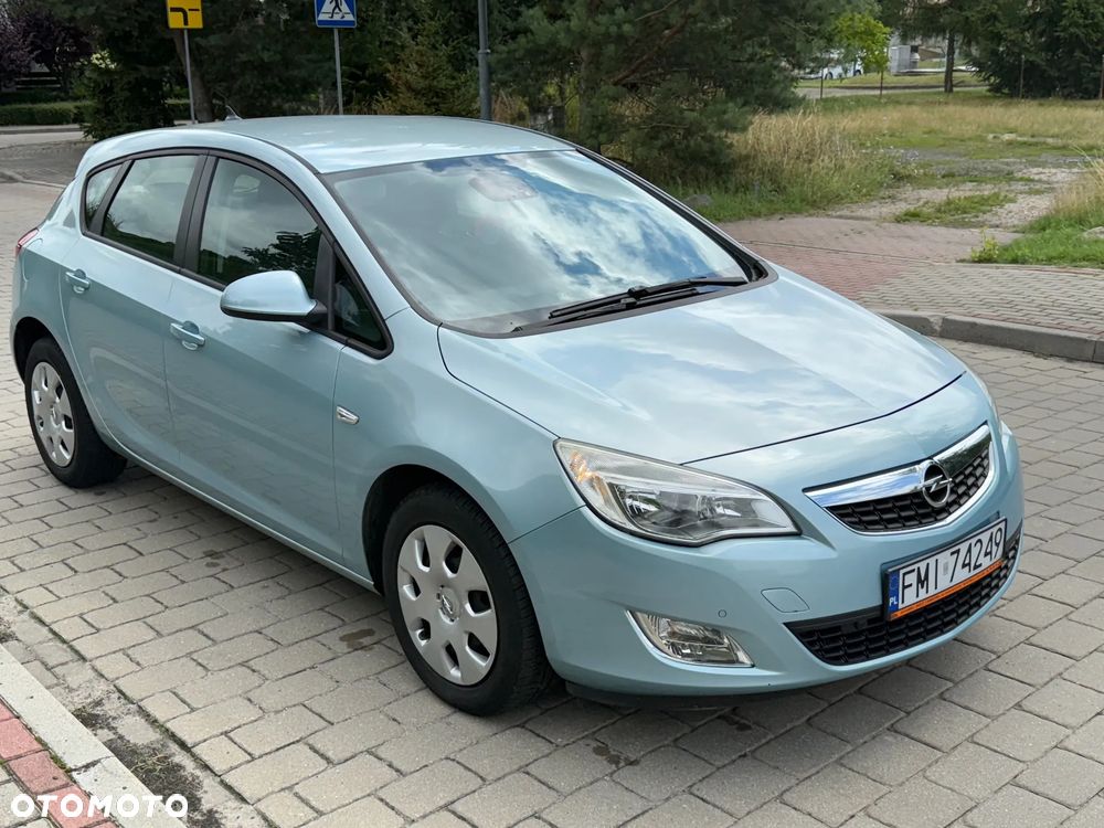 Opel Astra 1.4 Turbo - 3