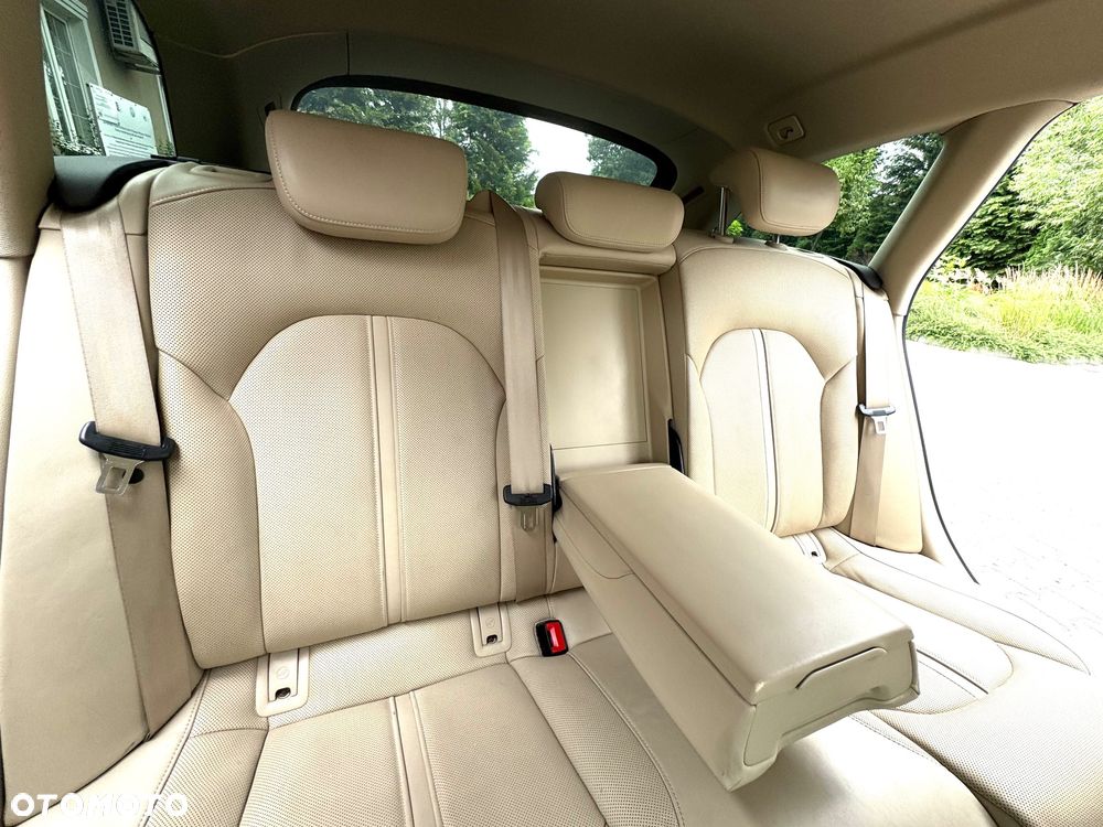 Audi A6 Avant 2.0 TDI Quattro S tronic - 5