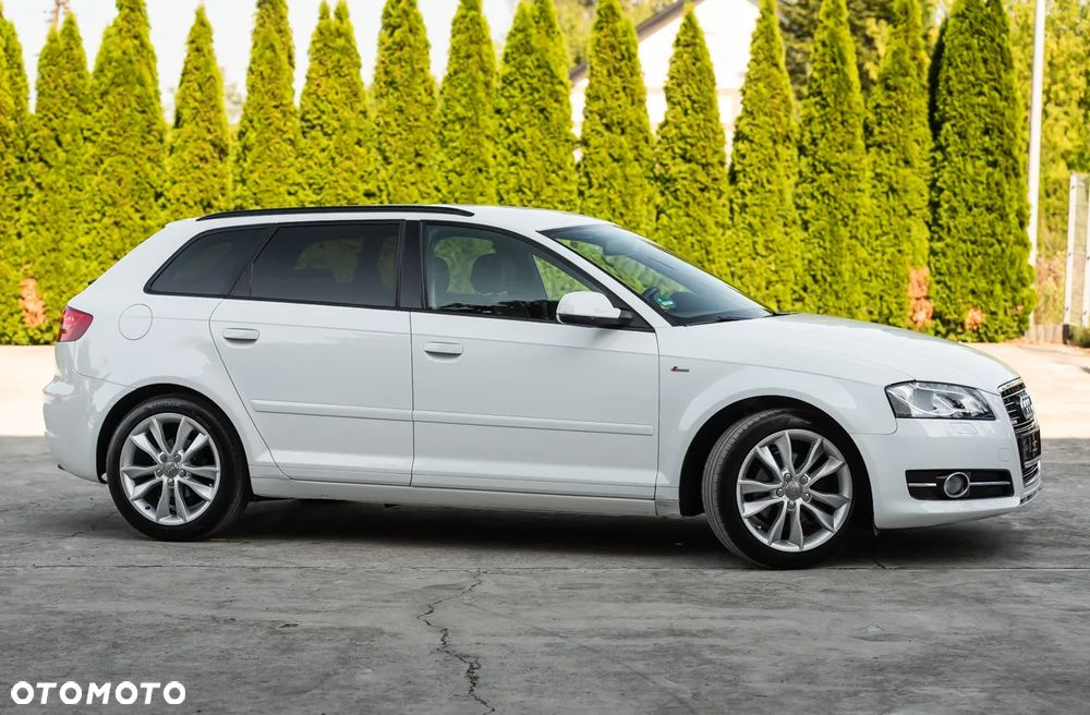 Audi A3 Sportback 1.4 TFSI S line Sportpaket - 5