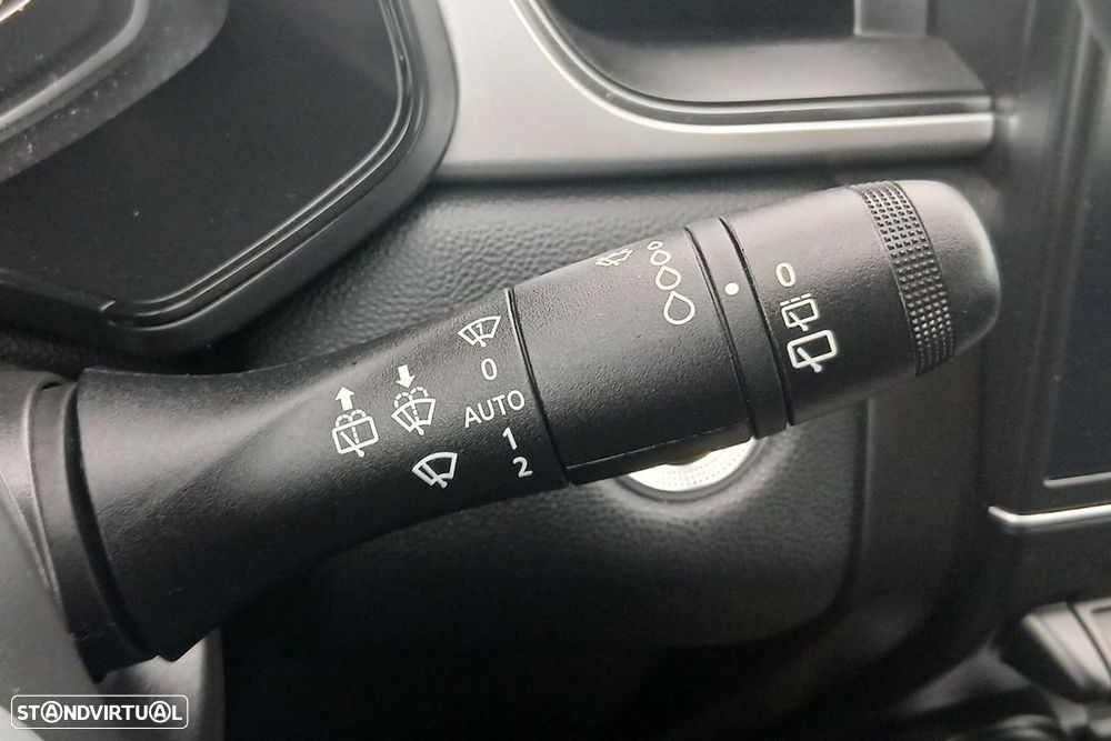 Renault Captur 1.0 TCe Techno - 12