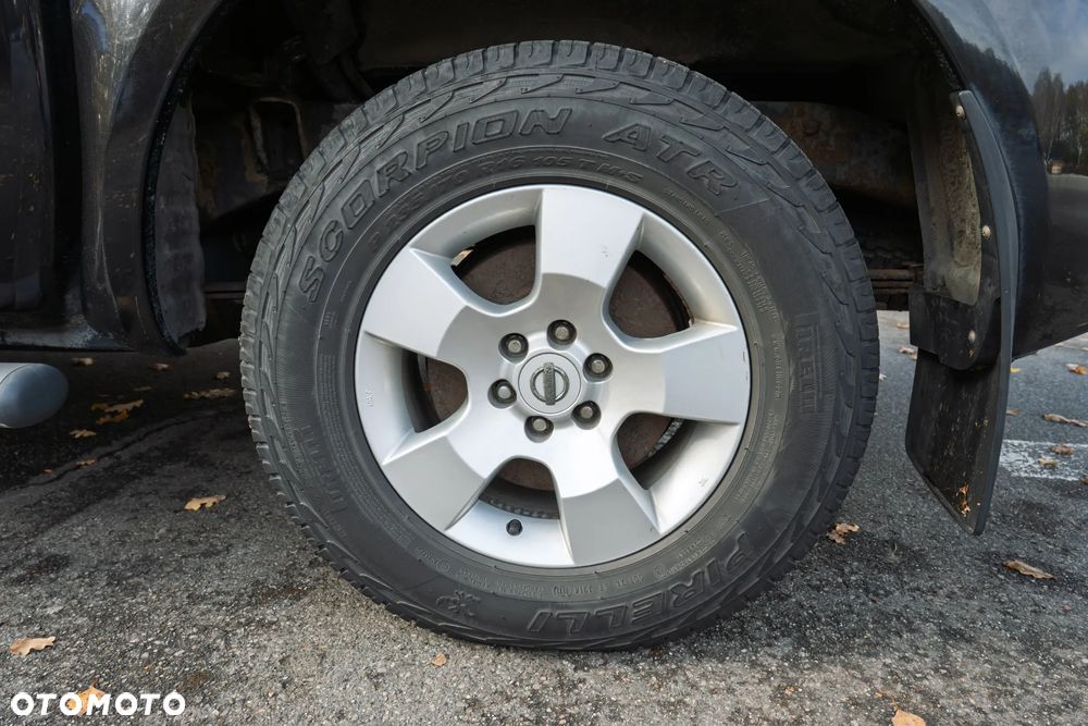 Nissan Navara 2.5 D R-Black - 23