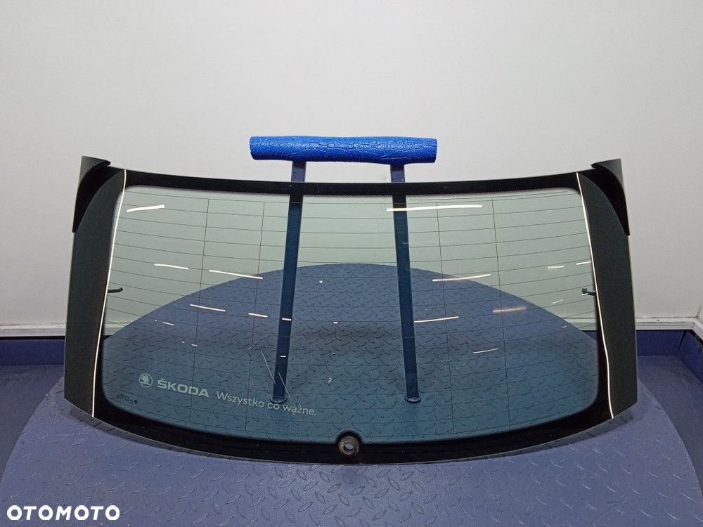 SKODA FABIA III KOMBI SZYBA TYLNA TYŁ - 1