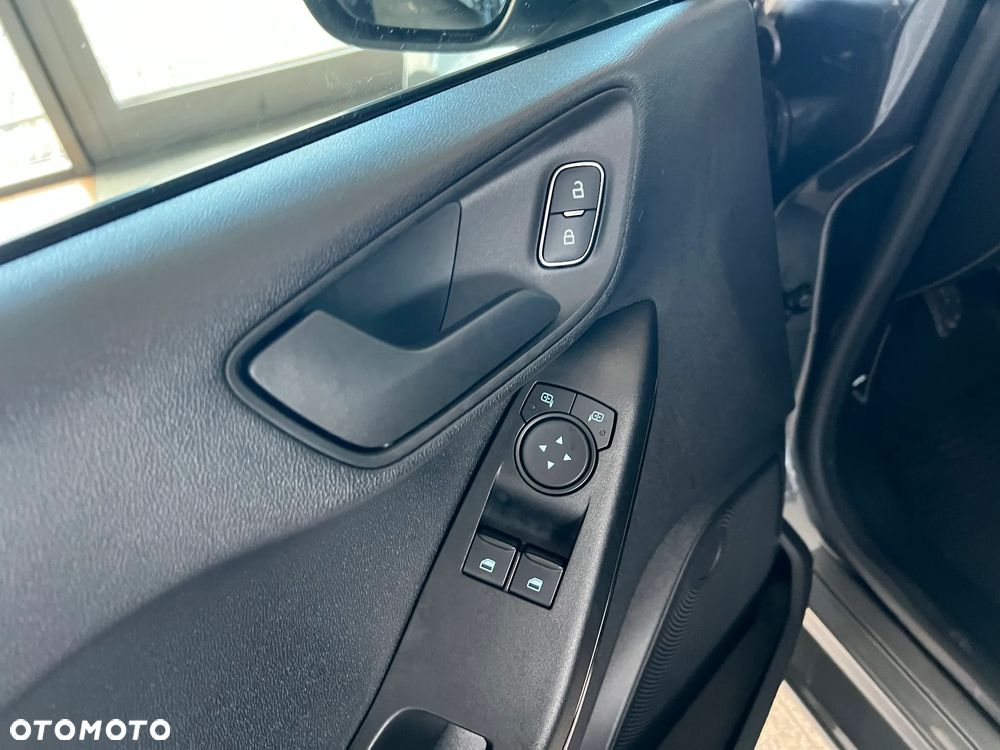 Ford Fiesta 1.0 EcoBoost Titanium ASS - 17