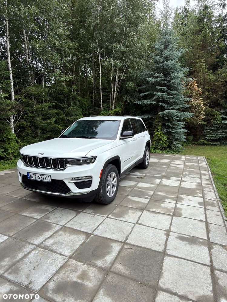 Jeep Grand Cherokee - 17