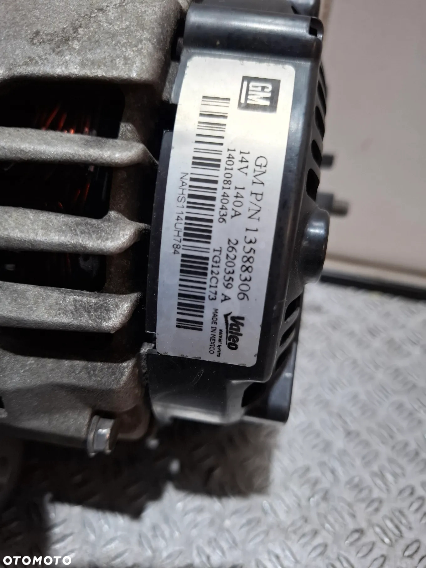Alternator Opel Insignia A lift Rok 2014 2,0CDTI nr 13588306 - 3